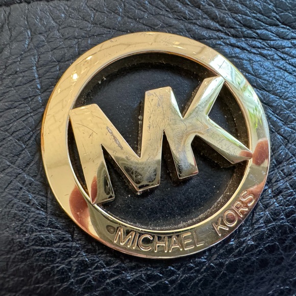 Michael Kora Wristlet - Picture 3 of 4